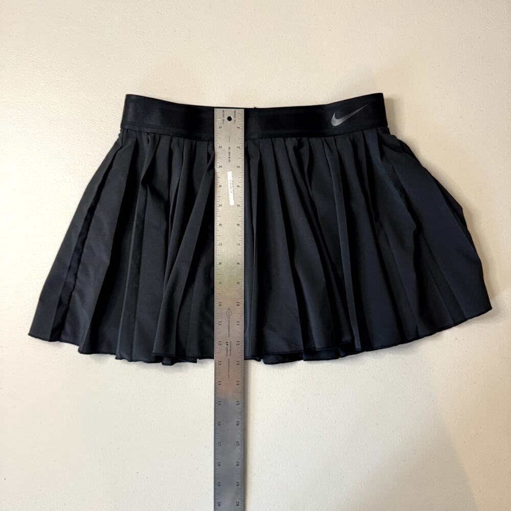 Nike Black Victory Court Tennis Skirt Size Medium Women's 13 inches - Picture 6 of 6